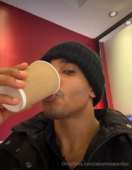 Akonnewanliss セックス女優 アーカイブ