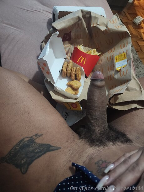 Sabrinasuzuki xxxモデル 写真