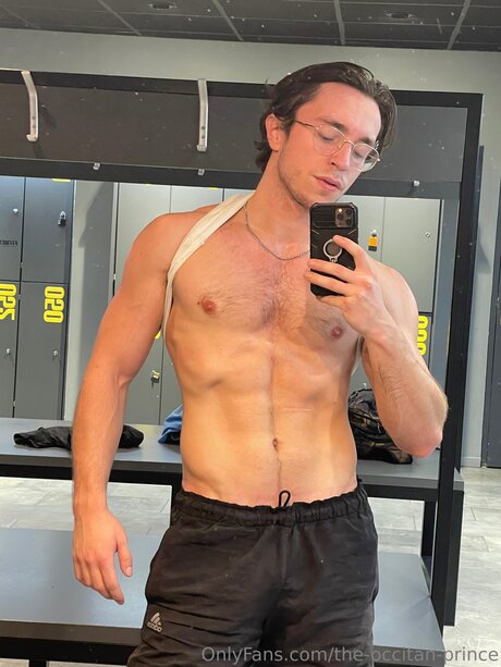 黒人ティーンのプッシーオンリーファンズ ポルノ 写真