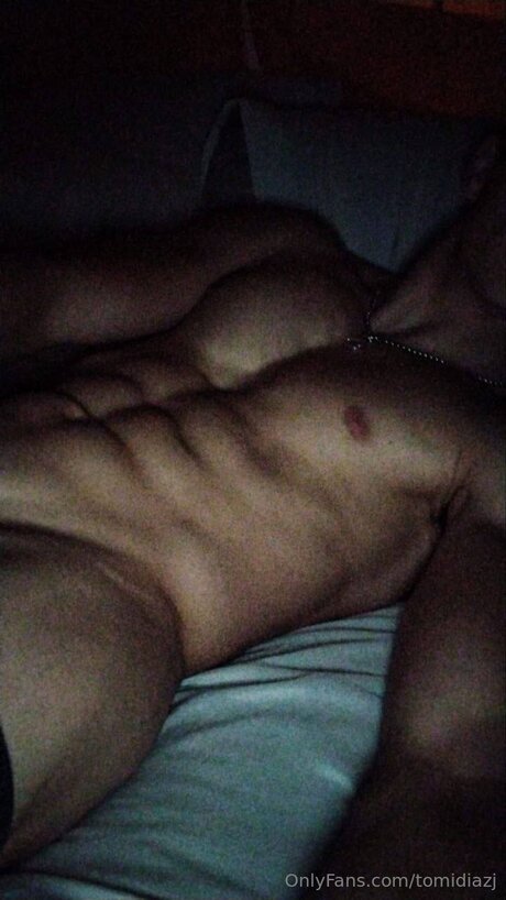 Tomidiazj xxxポルノスター 写真