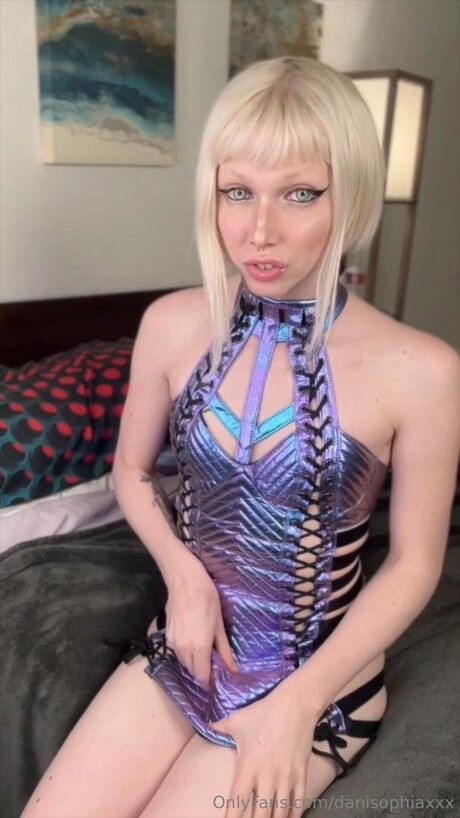 Danisophiaxxx 無料モデル 写真