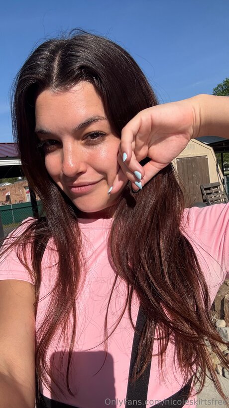Nicoleskirtsfree HDモデル 写真