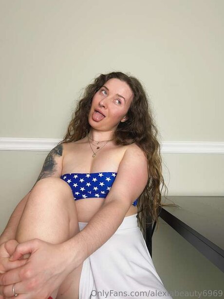 Alexiabeauty6969 アートスター 写真