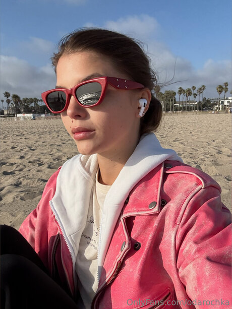 Odarochka アートスター ギャラリー