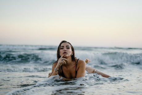 Miss Angelique W ポルノスター 写真