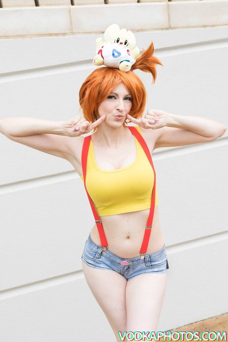 Rebecca Kinny ポルノスター 裸 画像