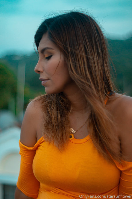 かわいいアナルオンリーファンズ 無料エロ 写真