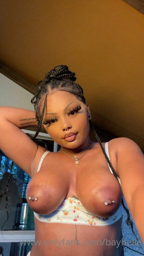 Bay Belle 美しいポルノスター 写真