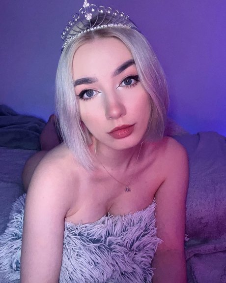 ブロンドのお尻オンリーファンズ ポルノ 写真