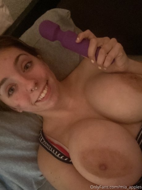 Ben Shapiro 独占女優 写真