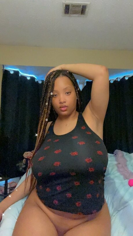 Kaycouture Stalli ヌードモデル 写真