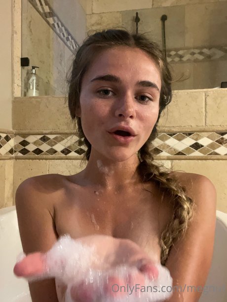 2人のオンリーファンズ えろた 画像