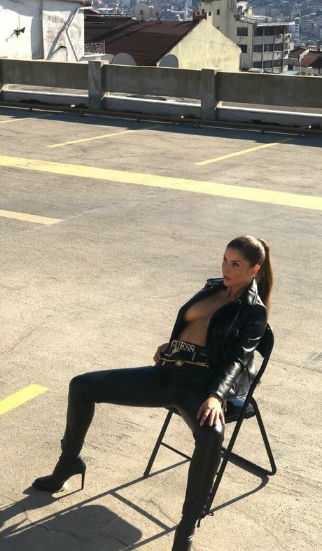 成熟したラテン系オンリーファンズ 可愛い 写真