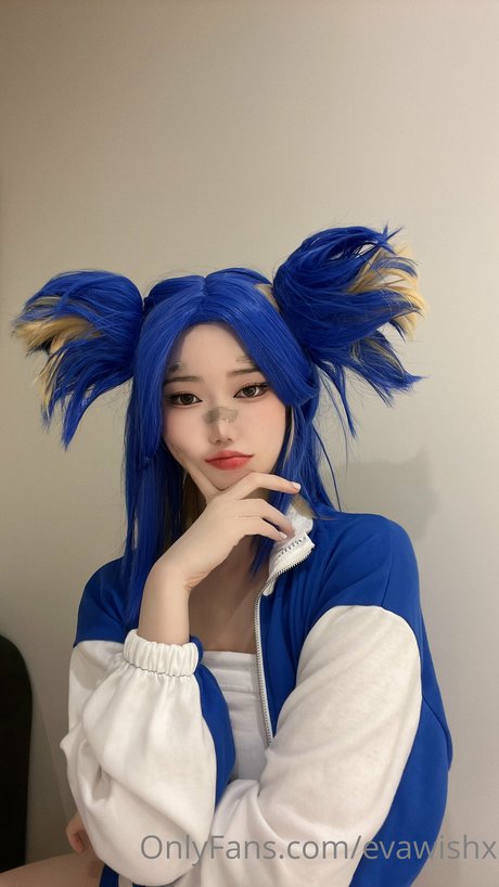 Evawishx_ 最高のスター 写真