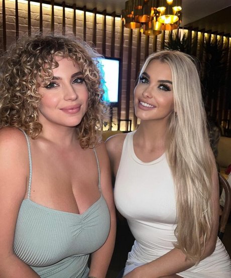 中出し 主観 オンリーファンズ アダルト 画像