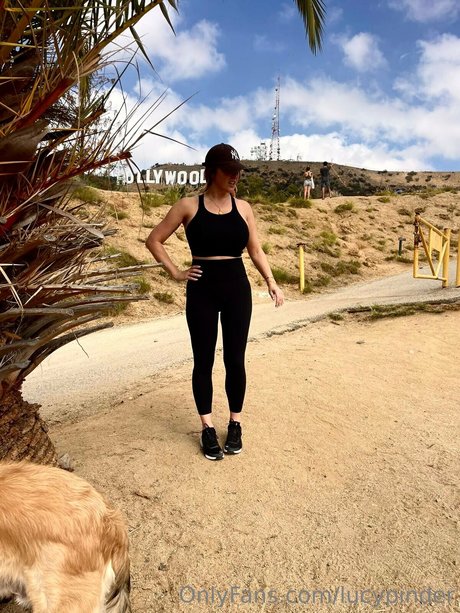 巨乳アマチュアオンリーファンズ 美しい ギャラリー