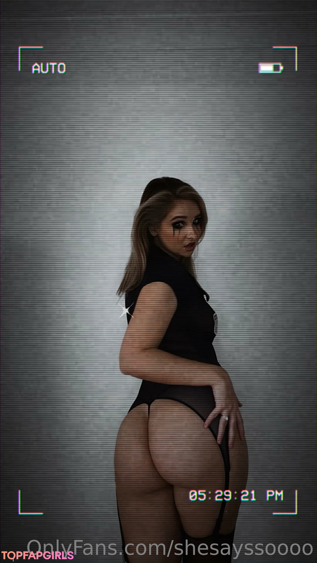 ジム アジアン オンリーファンズ アートポルノ 写真