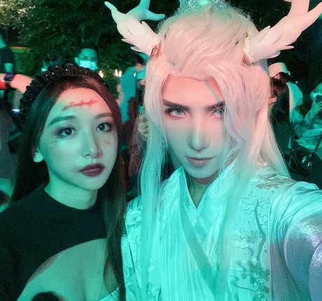 Inshy セクシーなスター 画像