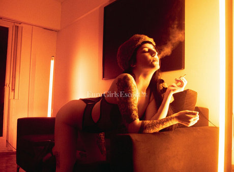 Zzofih 無料女優 画像