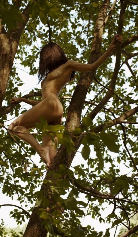 Zukhra Galina ポルノスター 独占 写真