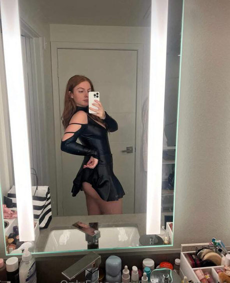 Cristina Carmella 裸のポルノスター 写真