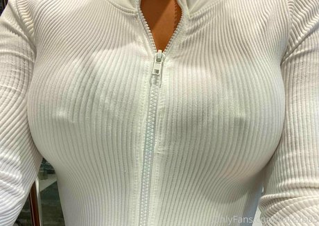 Katezb03 無料モデル 写真