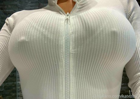 Katezb03 xxxポルノスター 写真