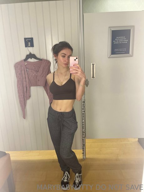 Marykittybaby 素敵なモデル 写真