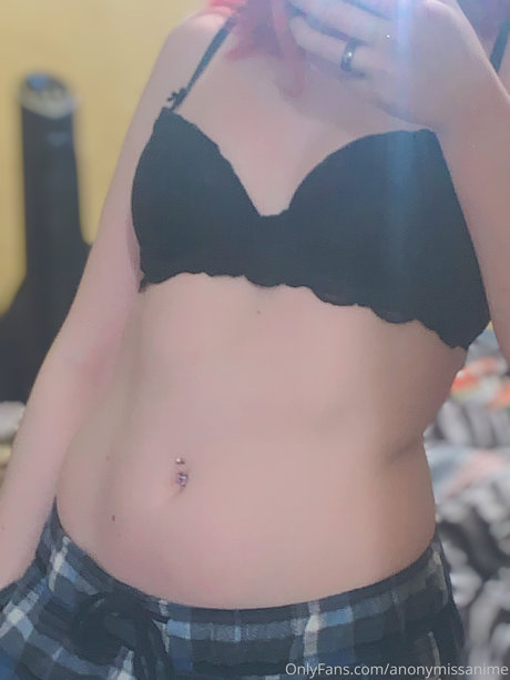 ドイツのアマチュアオンリーファンズ ヌード 画像