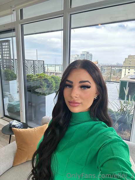 Lana James 無料のポルノスター 写真