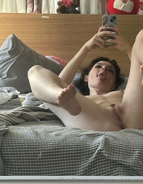 Cloversworldwide 写真集