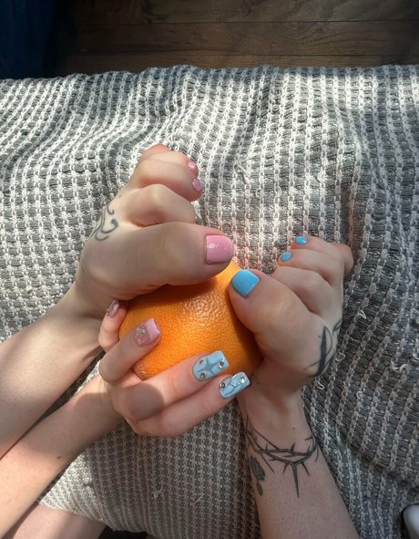 Cloversworldwide xxx女優 ギャラリー