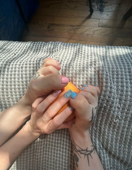 Cloversworldwide 高品質のポルノスター 写真