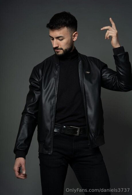 Daniels3737 セクシーなポルノスター アーカイブ