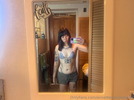 Annetteclaricedarby 高品質スター ギャラリー