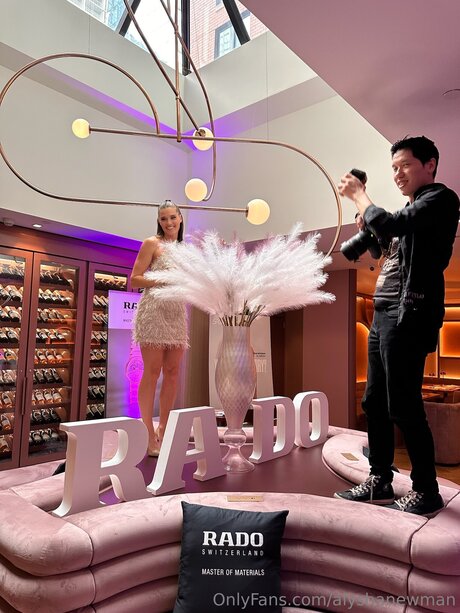 Alyshanewman xxxポルノスター 写真