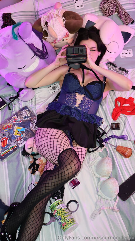 ぽっちゃりブロンドのオンリーファンズ アダルト無料 写真