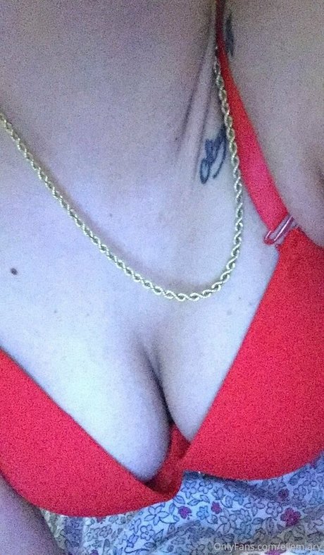 バン・オンリーファンズ えろ アーカイブ