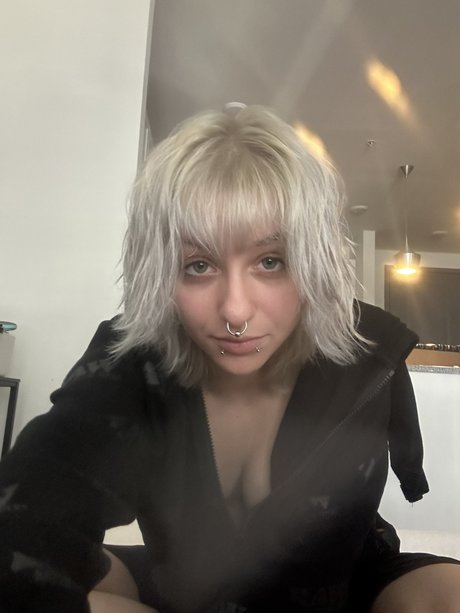 Kuromi_ 高品質女優 画像