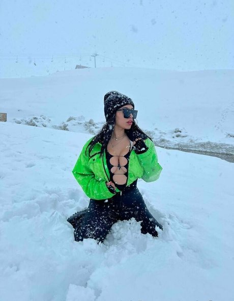 Paula Flores 素敵なスター 画像