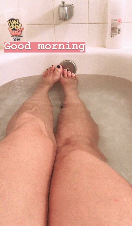 zoeykatexo2 無料モデル 画像