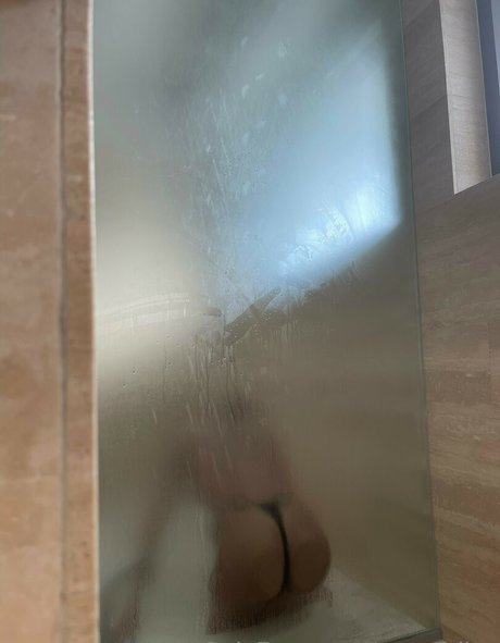 フィットネスプッシーオンリーファンズ 可愛い 写真