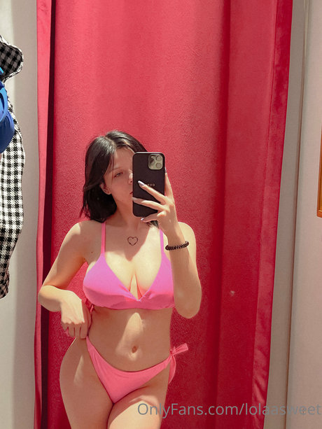 Lolaasweet Lyalyaaa スター ヌード ギャラリー