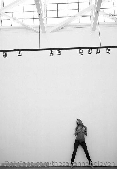 スクワットライディング オンリーファンズ 無料ポルノ 画像