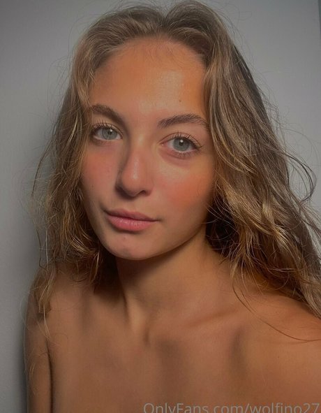 Wolfino27 美しいポルノスター アーカイブ