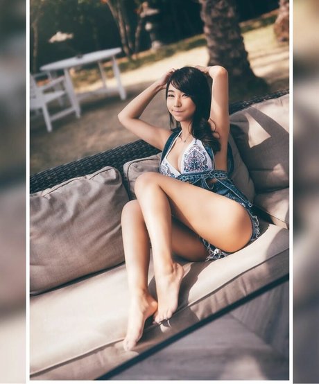 Zoeso アートモデル 写真