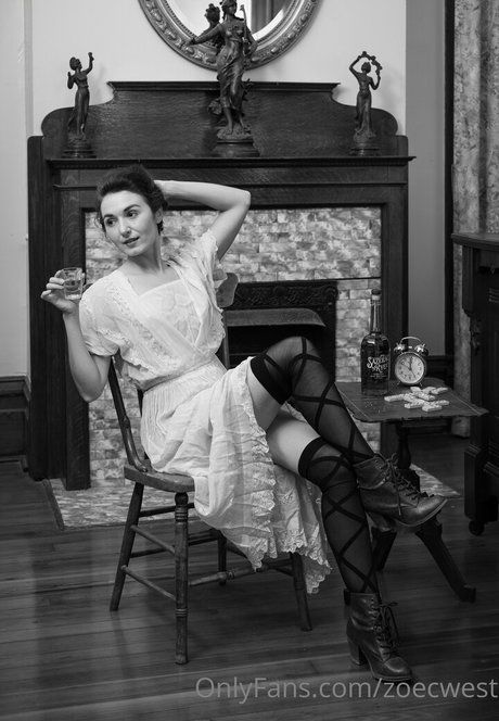 アジア人ニューハーフオンリーファンズ 美しいxxx ギャラリー