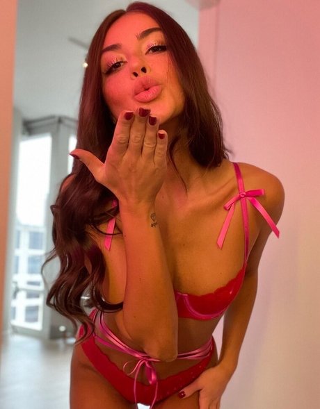 Zoe Roe 素敵な女優 画像