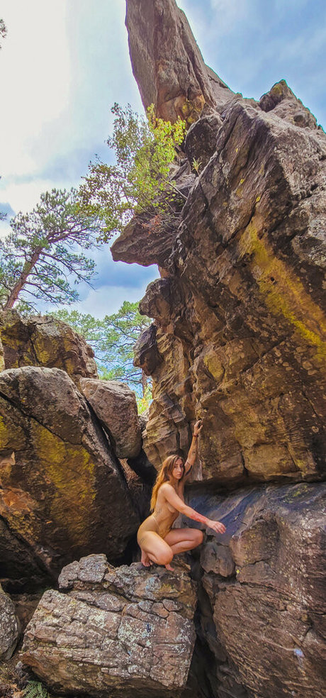 zoebytheriverfree ポルノスター HD 画像