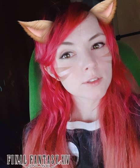 ZeplaHQ ポルノスター 画像